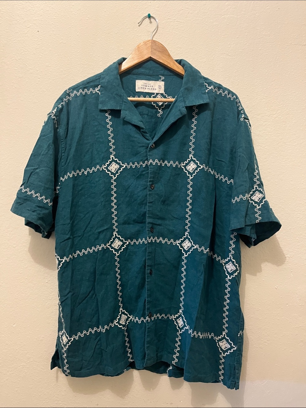 Abercrombie and Fitch summer linen blend Button down - men’s XL